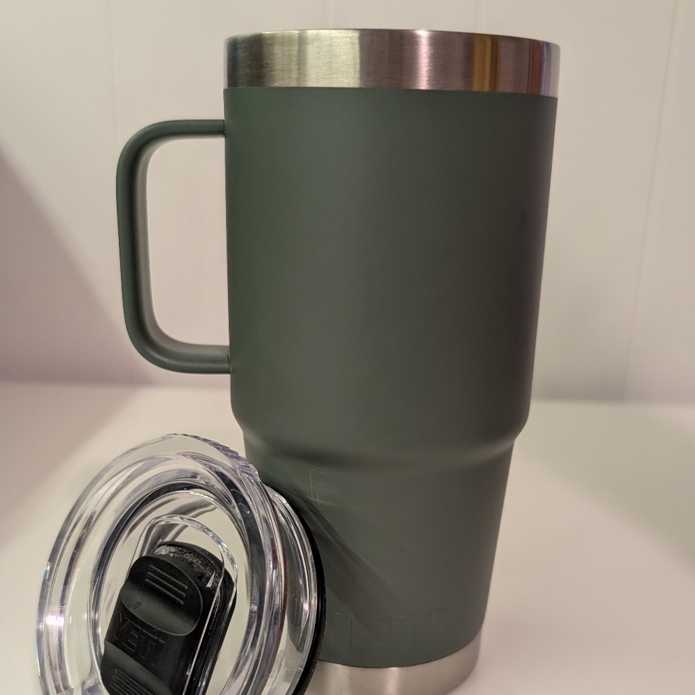 Rambler®591 ML Army Green Travel Mug WITH STRONGHOLD™ LID